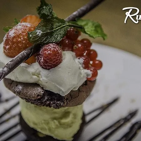 Rumors Bar & Cuisine 3*